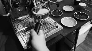 Zusammenhänge herstellen, hintergründe ausleuchten, die vielfalt eines phänomens dokumentieren: Espresso Machine Looking For The Best Coffee Machines In Singapore