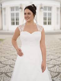 Kaufen preiswerte günstige brautkleider und brautmode mit erstklassiger qualität nach maß.bei milanoo gibt es mehr als 800 wunderschöne brautkleider styles.shoppen sie jetzt ihre trauhafte brautkleider! Brautboutique Einzigartig Schon Posts Facebook