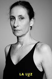 Adriana Lyon's Instagram, Twitter & Facebook