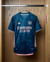 Become a free digital member to get exclusive content. Arsenal 2020 21 Third Kit X Adidas Cambio De Camiseta