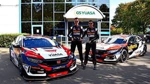 On a slab sided touring car some of the designs can look a little. Team Dynamics To Run One Off Livery At Thruxton Touringcartimes