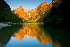 Then browse our collection of routes around this beautiful lake we present you with a total of 20 hiking trails around seealpsee — all you've got. Seealpsee Appenzellerland Tourismus