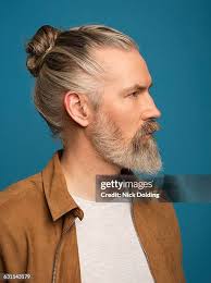 775.588 Barba Peluria Del Viso Stock Photos, High-Res Pictures, and Images 