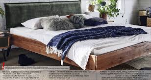Vintage bett ✅ traumhafte vintage betten nicht nur für langschläfer! Nichts Fur Perfektionisten Sondern Fur Liebhaber Modernes Massivholz Bett Aus Kernesche Esche In Crash Optik Gepaart Mit Velour Kopfteil Und Danischem Design Niehoff Mobel