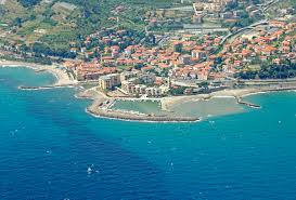 Find all the transport options for your trip from nice to san lorenzo al mare right here. San Lorenzo Al Mare South Marina In San Lorenzo Al Mare Liguria Italy Marina Reviews Phone Number Marinas Com