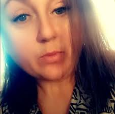 What is the best cinnamon roll near beach/hodges in Jacksonville?