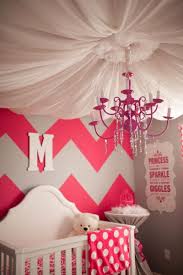 20 تصميما لأسقف غرف نوم أطفال من أرض الخيال nursery design baby girls nursery girl nursery