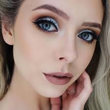 62.4k Likes, 335 Comments