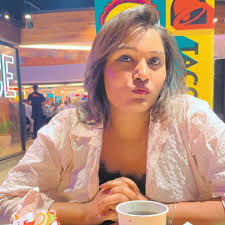 When life gives you tacos, enjoy them with your love! 🌮💖 . . . .  #tacobell #foodies #love #weekendvibes #instagood