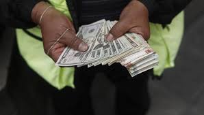 La razón esto, es que el dólar no sufre inflación o devaluación importante desde los años 90; Precio Del Dolar En Peru Tipo De Cambio Hoy Miercoles 28 De Octubre De 2020 Tipo De Cambio Ocona Compra Venta Sbs Interbancario Cotizaciones Casa De Cambio Nndc Economia El Comercio Peru