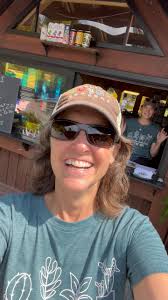 Join us today for Sunday Funday! Have a bite to eat from the Momma Bear  Boice food truck, create at our painting workshop, play some lawn games,  enjoy local beer and wine from our friends ...