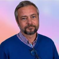 200+ profilů „Gottwald“