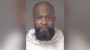 Man arrested after guns, multiple drugs found in home