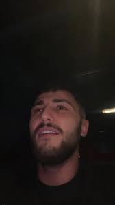 Benim şu playlisti dinleyenin vay haline ahafjdnahahaha