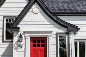 Contractors in cities of ontario, canada: Quaint Cottage With Clapboard Siding In Thunder Bay Ontario Canada Exterior By Royal Building Products Houzz