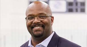 Bobby Walker's Instagram, Twitter & Facebook