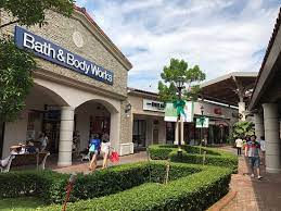 Buy more at johor premium outlets by paying less with a klook exclusive premium outlets savings passport! Great Nike Outlet Mall Johor Premium Outlet Kulai Traveller Reviews Tripadvisor