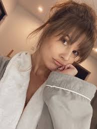 See more of her here. Amanda Cerny On Twitter I M Not Going To Do It I M Not Going To Do It I Did It Https T Co N80xswarj6