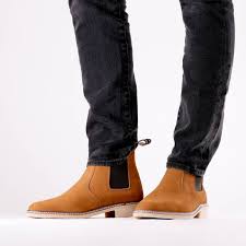 Thankfully they are always there to take our look up a notch. Men S Tradition Warm Almond Brown Chelsea Boots Bernard De Wulf