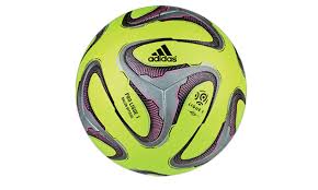It is the 83rd season since its establishment. Le Nouveau Ballon Officiel De Ligue 1