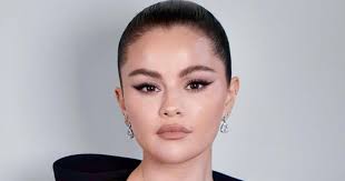 Selena Gomez As A Child Star: Rare Photos From Her Disney Days