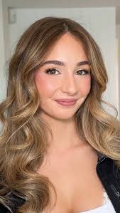 @sabrinacarpenter eat your heart out 🤤 , Dying at how much our beautiful  client Emma looked like her! @_hairbykyla these curls are DEVINE 🤤, Save  this for your next appointment inspo! , Main products ...