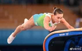 Podium training 內村航平 , 只比單槓. M5h7hoyann276m