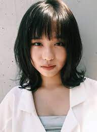 pin en ヘアスタイル ミディアム セミロング medium