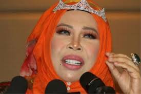 Konsert gegar vaganza 2019 separuh akhir sham visa n kopratasa permata untuk isteriku загрузил: Datuk Seri Vida Says Sorry To Singer Aishah Over Fake Diamond Necklace Debacle Nation Malaysia Daily News