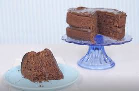 Brush the whole of the pastry top with beaten egg and bake for 20 minutes, then reduce the heat to 190℃ (170℃ fan)/375°f /gas mark 5 and cook for a further 20 minutes. The 50 Most Delicious Chocolate Desserts Goodtoknow