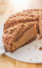 coffee cake with pecan cinnamon