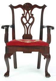 A Beginner S Guide To The Furniture Style Of Chippendale Chippendale Furniture Queen Anne Living Room Furniture Chippendale Design