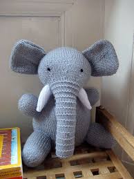 Amigurumi is stuffed toys in knit or crochet, usually crochet that was made popular in japan. Knitting Elephant Toy Free Patterns Rabbit Knitting Pattern Knitting Patterns Toys Animal Knitting Patterns