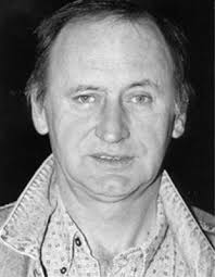28.3.1949 (72 let) tatabánya, maďarsko. Reviczky Gabor Kapta A Ruttkai Gyurut Meszaros Marton Blogja