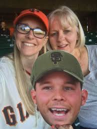 This is how the Strauss family rolls