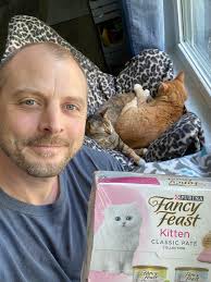 I know I don't say it often enough, but THANK YOU to everyone who sends  food and supplies my way!! ❤️ 3 Cases of fancy feast kitten food showed up  today, which