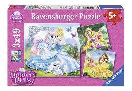 Disneys klassische zeichentrickversion von aschenputtel hat auch nach jahrzehnten nichts von ihrem charme verloren. 3 Puzzles Belle Cinderella Und Rapunzel 49 Teile Ravensburger Puzzle Online Kaufen