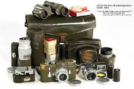 An Extra Ordinary Set Of Leica M3 Olive Green Outfit 1959 By Leicashop Auction Team Leica Leica M Retro Camera