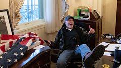 Американцы поддерживали и финансировали беспорядки и свержение власти в. Tjb65usmzenopm