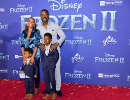 He made his breakthrough in 2016 when he portrayed prosecutor christopher darden in the first season of the fx anthology series american crime story, subtitled the people v. Here S Why This Is Us Star Sterling K Brown Says You Should Fight In Front Of Your Children And Where He Finds Parenting Advice