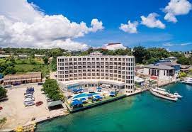 Laat grand hotel & casino van te voren weten wat je verwachte aankomsttijd is. Grand Hotel Casino Port Vila