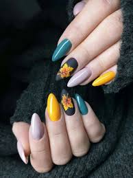 Summer is passing by so quick, however some portion of us is anticipating each one of those easily overlooked details that accompany the. Let S Blend In This Awesome Atmosphere Of November Nails November Manicure Inspiration Fall Autumn Classy Nails Fall Nail Art Designs November Nails