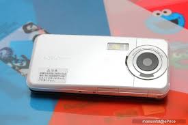 可以Wi-Fi 上網的頂級日機：SHARP 940SH ...
