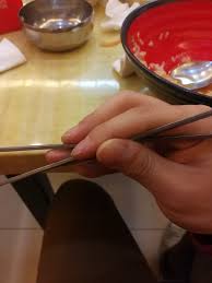 How to use chopsticks properly in japan. Do Most Of The Chinese Hold Chopsticks Correctly I See Many Chinese Hold Chopsticks With Different Ways Quora