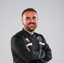 Lewis Needham (@lewisneedham_)