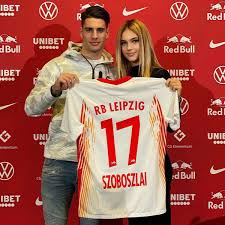 (25 eki 2000) 6'1 163lbs. Elkepeszto Alakjaval Hodit Szoboszlai Dominik Csodaszep Teniszezo Baratnoje Kepek