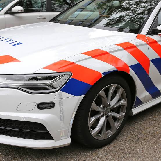 Politie zoekt vier mannen na zware mishandeling in Breda - Omroep Brabant