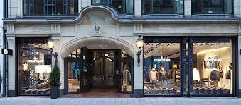 Stone Island Hamburg Hohe Bleichen 22 Www Stoneisland Com Stone Island Island Hamburg