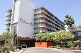 Meet The Retro Chic Hotel Valley Ho Scottsdale Hotel Phoenix Vacation