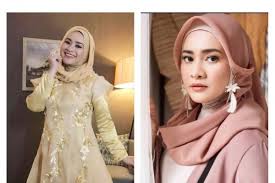 Pernikahan kedua ikke nurjanah berlangsung hari ini, jumat (5/2/2021). Betah Sendiri 10 Potret Terkini Ikke Nurjanah Mantan Aldi Bragi